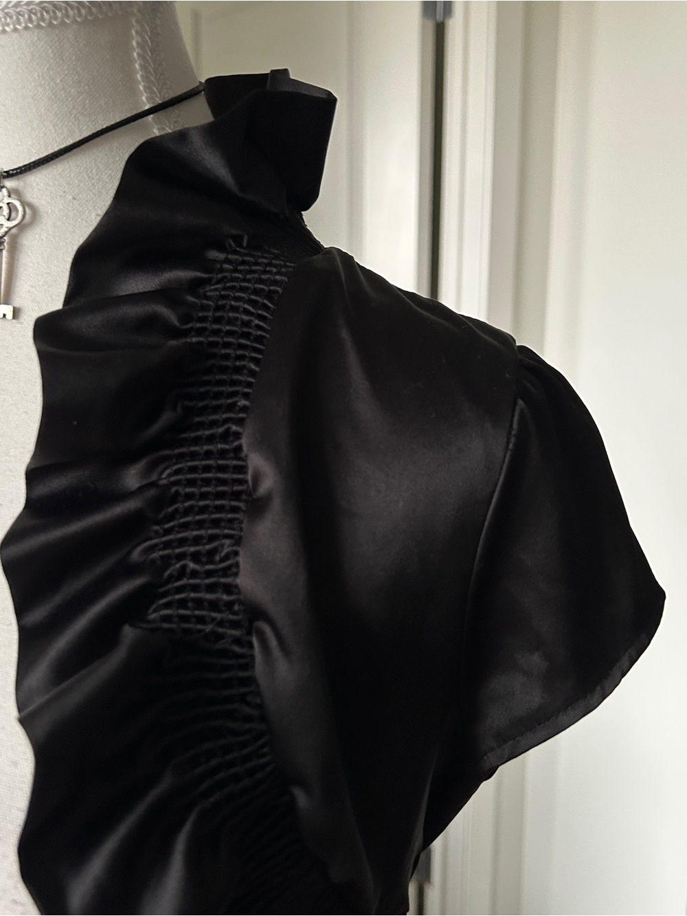 Y2K Grunge “Glam” Basic Black Ruffle Trim Bolero Top - Picture 4 of 5